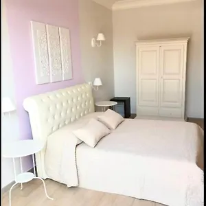 https://simonettas-rooms.sicilyhotelsitaly.net